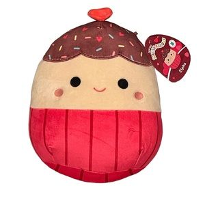 Squishmallow Elpha the Cupcake 8"  first to market NWT